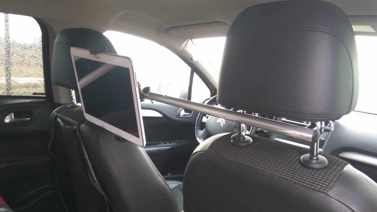 Держатель планшета на подголовник BMW f48