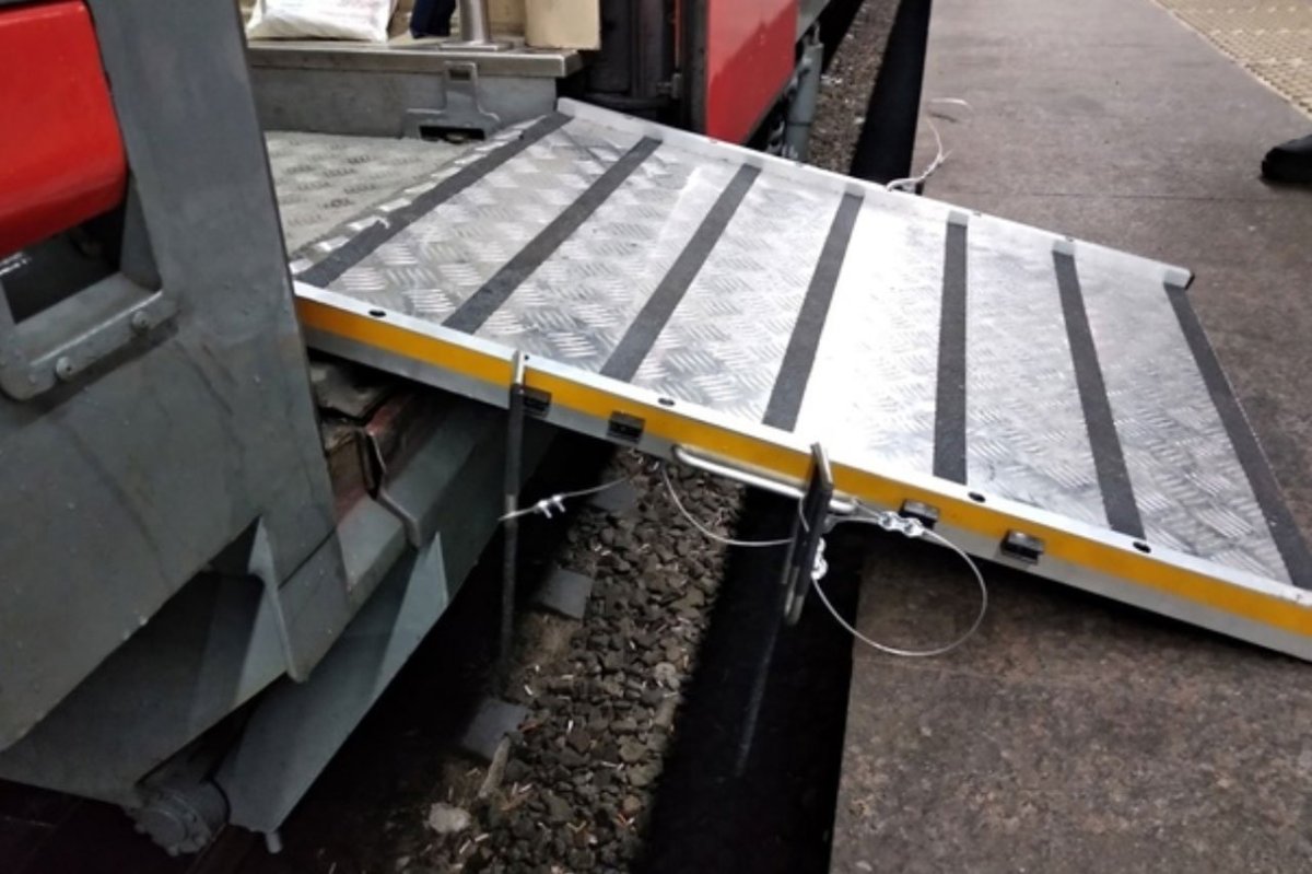 Перегрузочный мост для вагонов РЖД