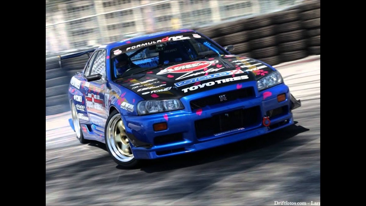 Ниссан Скайлайн 34