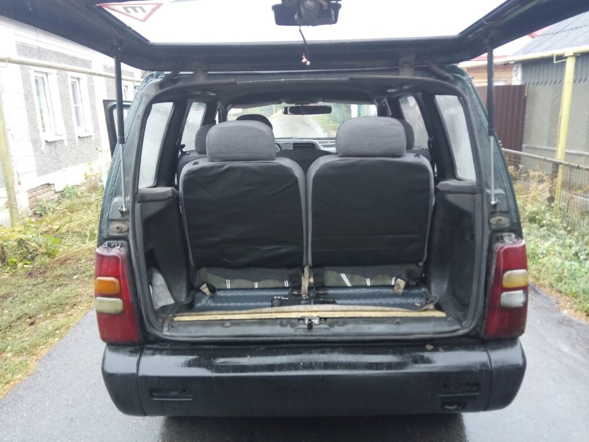 ВАЗ-2120 минивэн салон