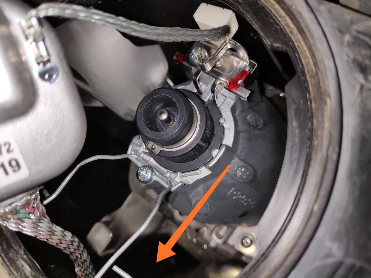 Хонда Аккорд 7 лампа дальнего света