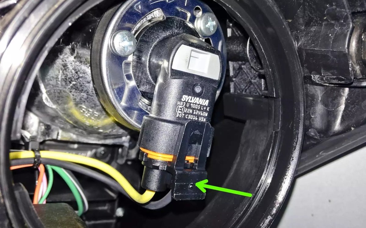 Разъём для лампы ближнего света Hyundai