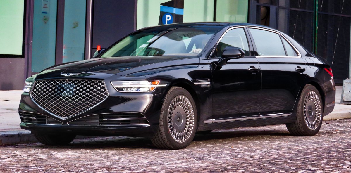 Новый Hyundai Genesis g90