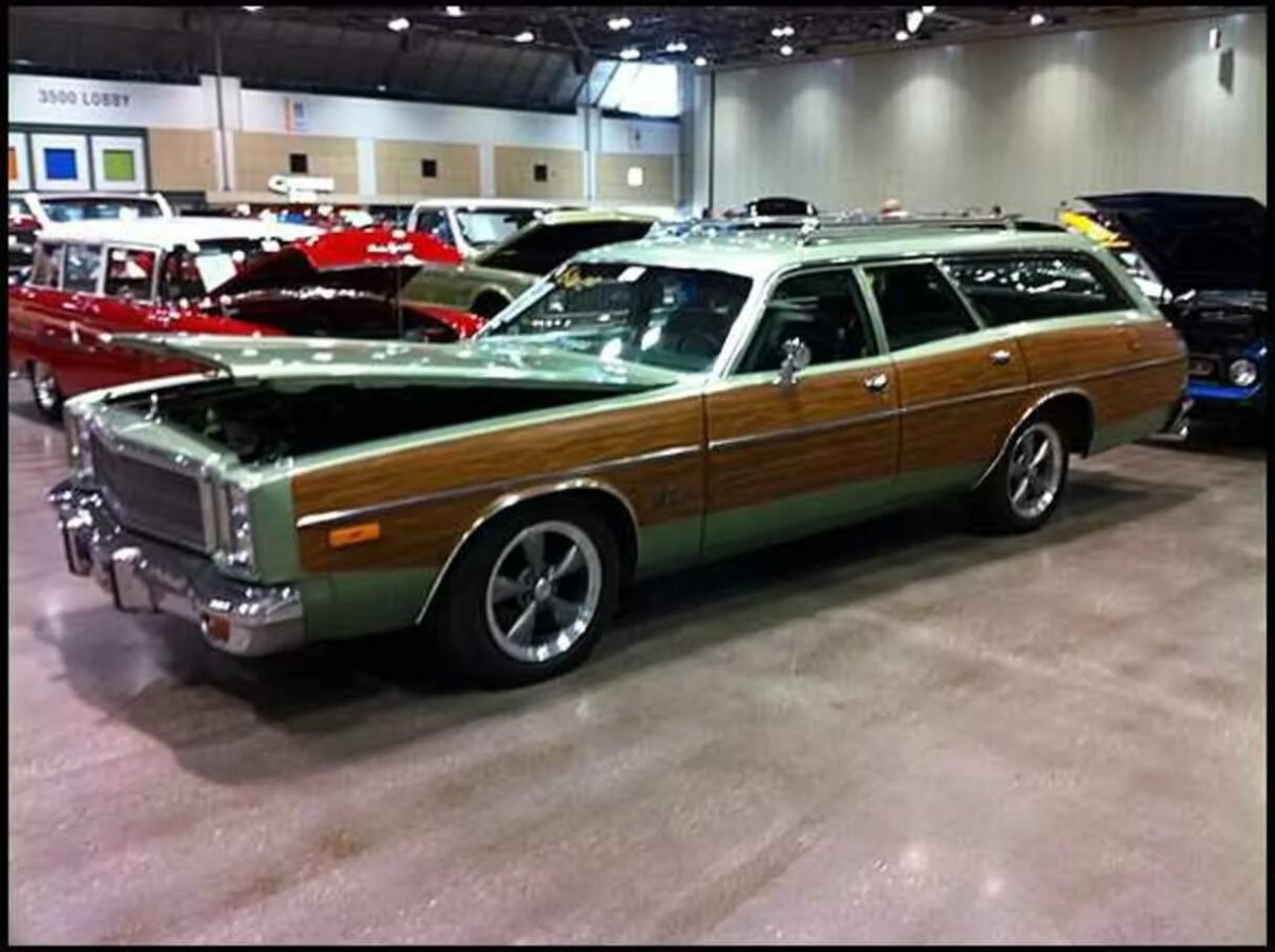 Plymouth Fury Wagon 1975