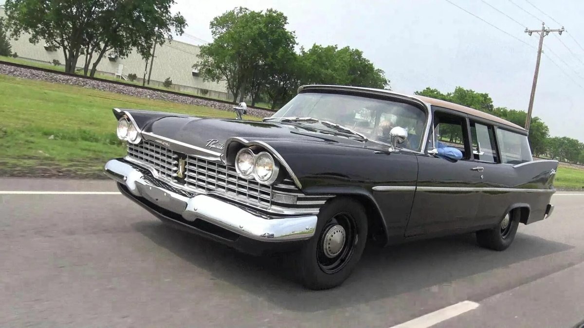 Plymouth Sport Fury 1959