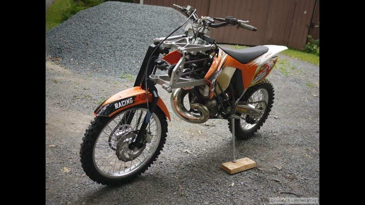 Эндуро мотоцикл КТМ 300