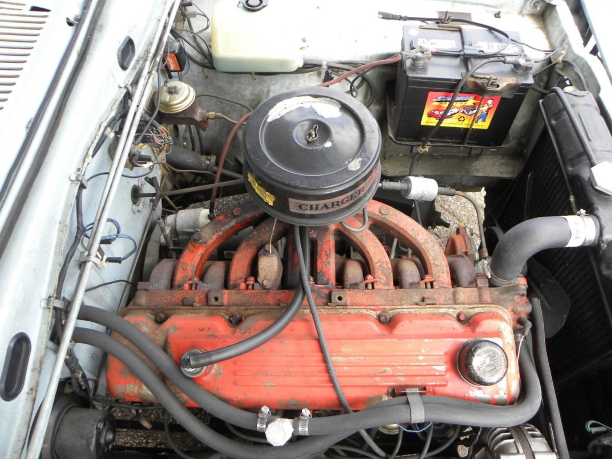 . Chrysler Slant Six