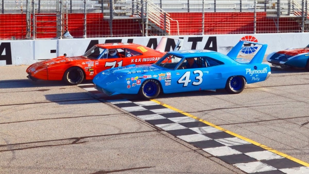 Plymouth Superbird Ричарда петти 1970