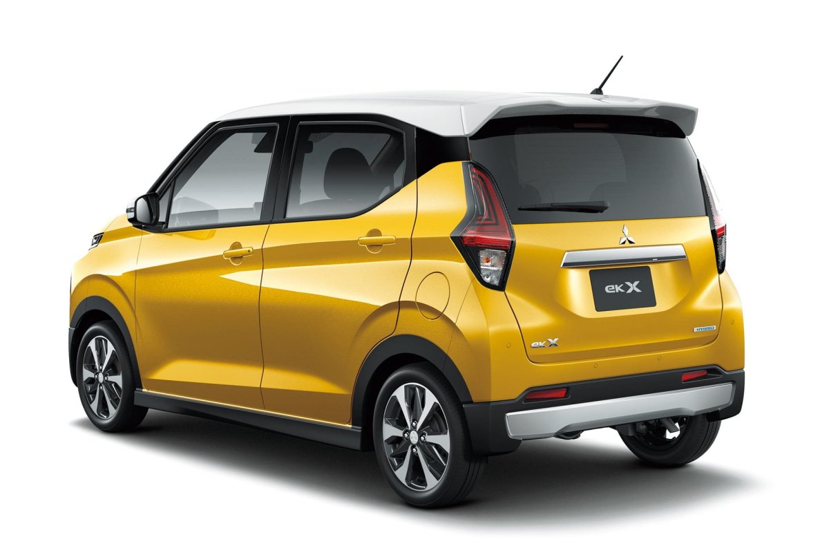 Mitsubishi Ek x
