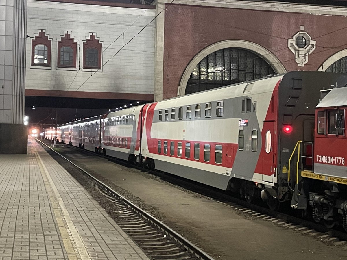 Пассажирский поезд