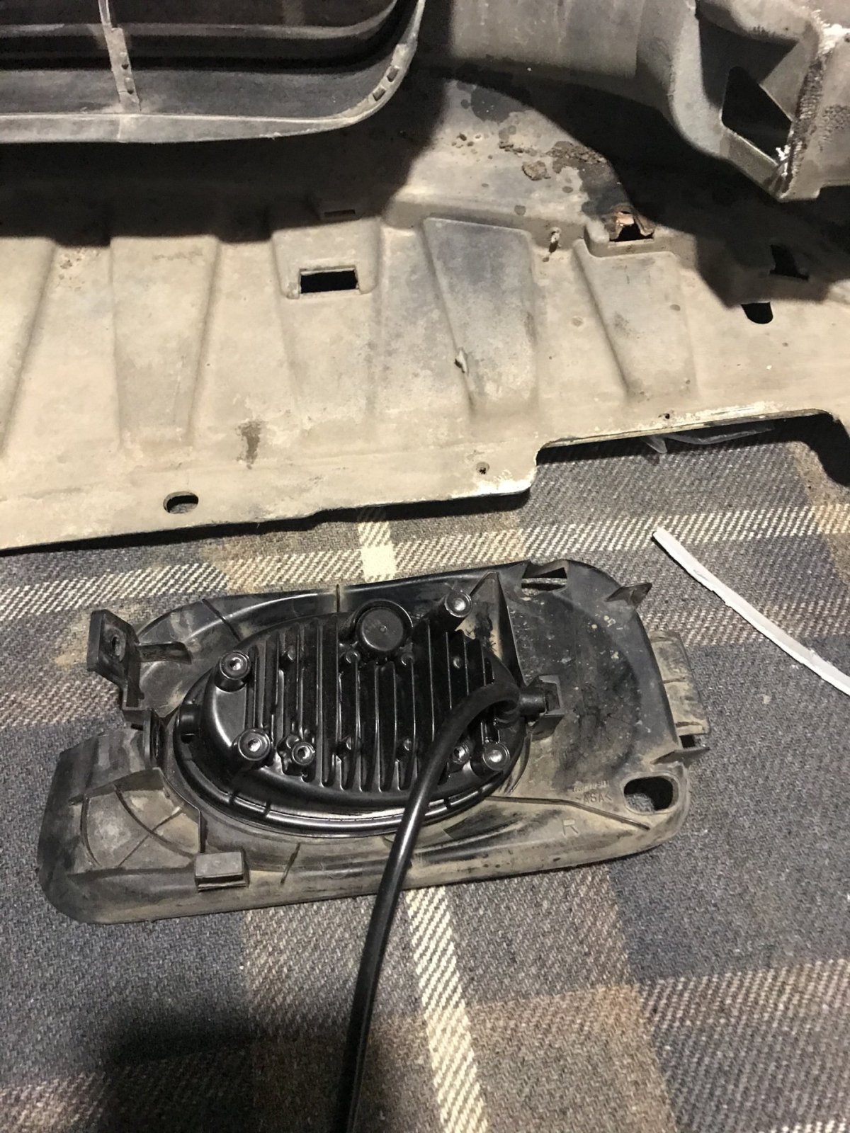 Крепление для противотуманной фары Хонда Аккорд 7