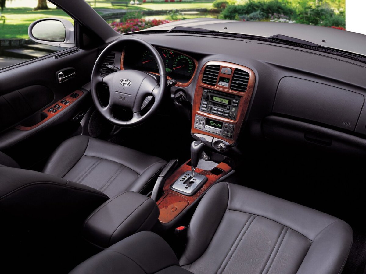 Hyundaisonataef салон