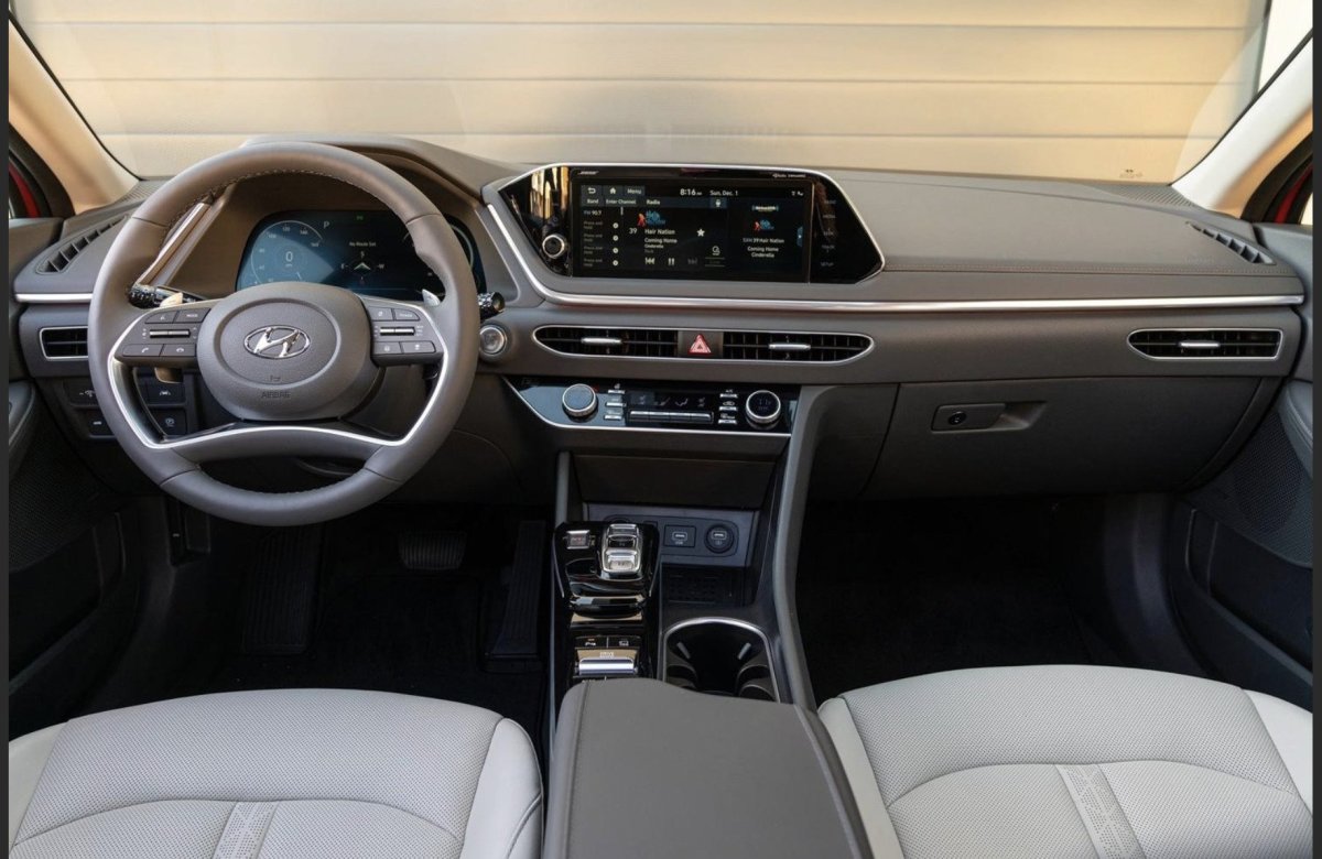 Hyundai Sonata 2021 интерьер