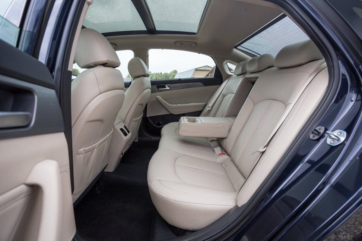 Hyundai Sonata 2022 салон внутри