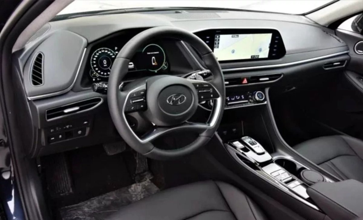 Хендай Соната 8 салон