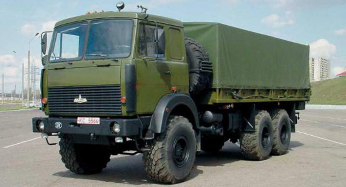 МАЗ 6317 армейский