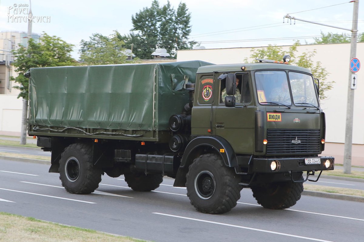 Армейский МАЗ-5316
