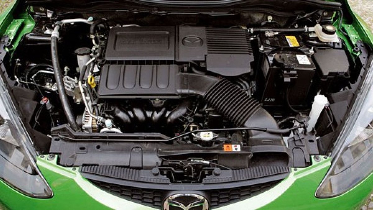 Мазда 2 двигатель