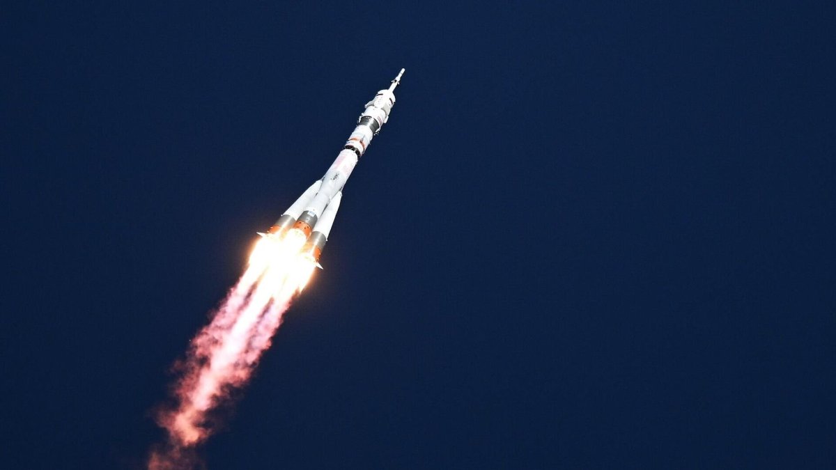Ракета старт