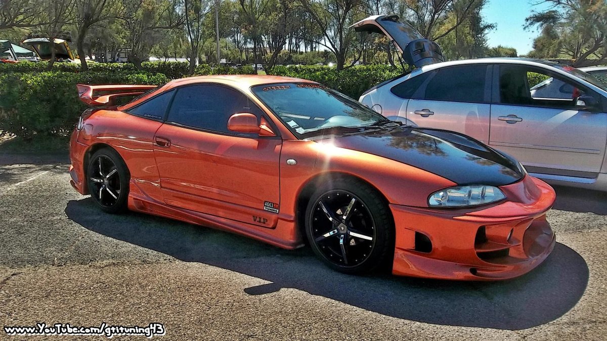 Mitsubishi Eclipse 2