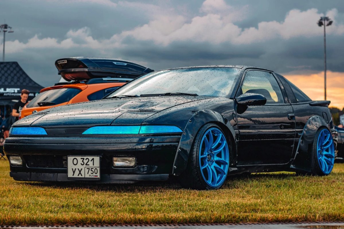 Mitsubishi Eclipse 1