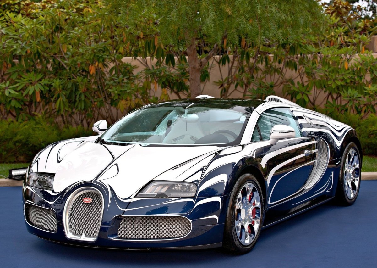 Bugatti Вейрон 2020