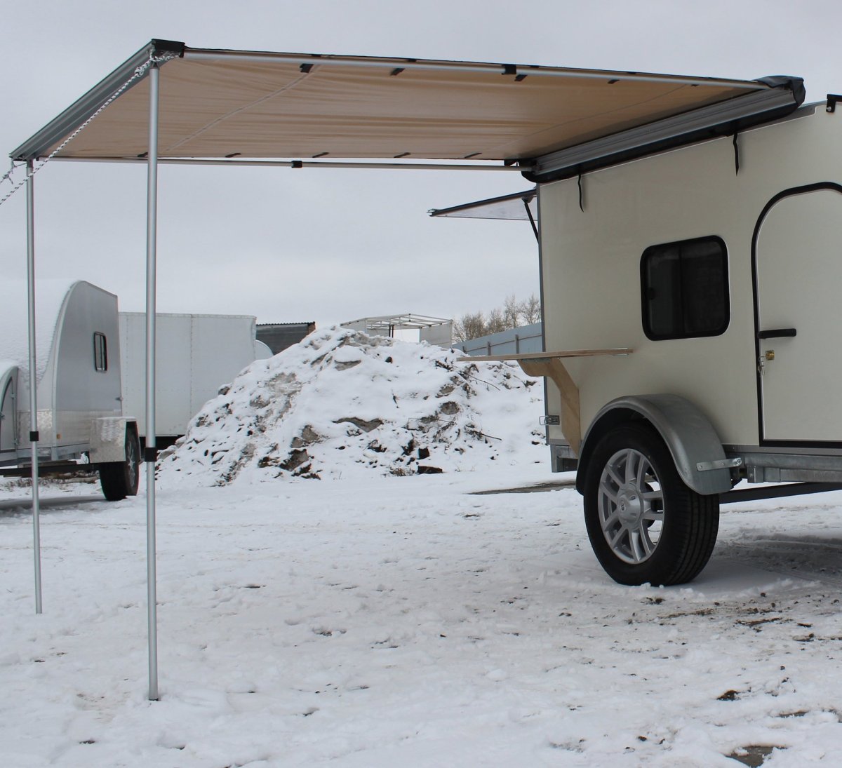 Маркиза на прицеп