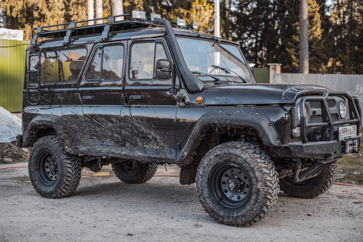 УАЗ Хантер 3153