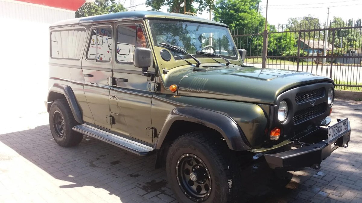 Удлиненный УАЗ Хантер 3159