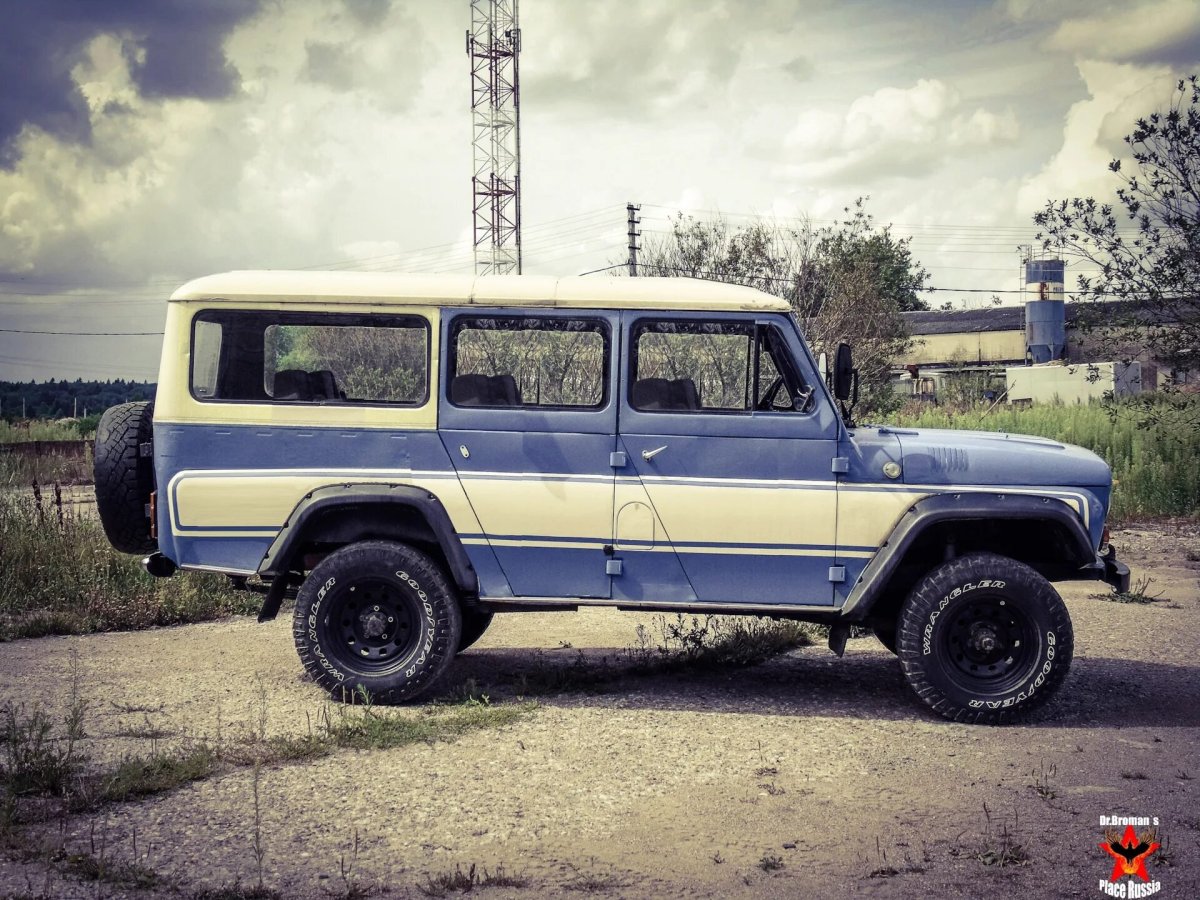 УАЗ-3153 сзади