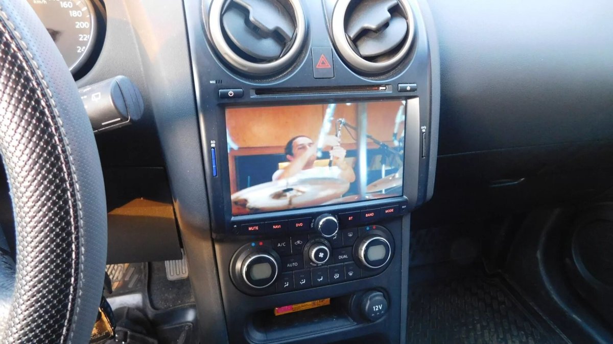 Магнитола 2din на Nissan Qashqai j10