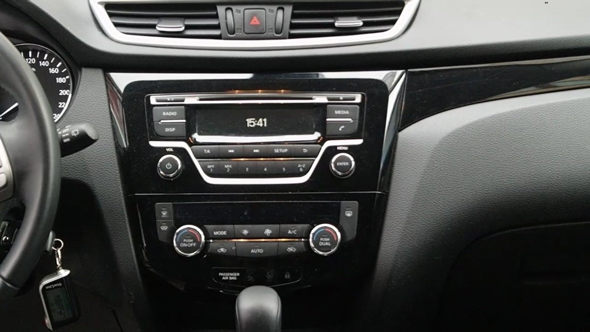 Штатная магнитола Кашкай j11