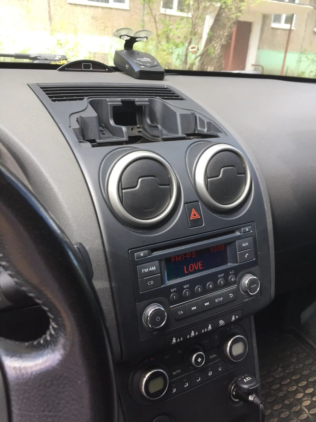 Магнитола Кашкай j10