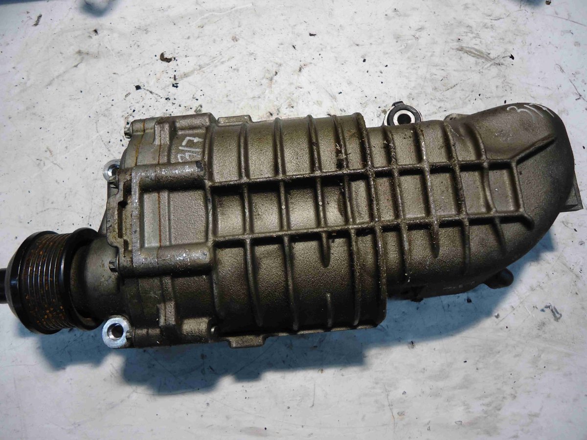 Компрессор наддува Мерседес w203