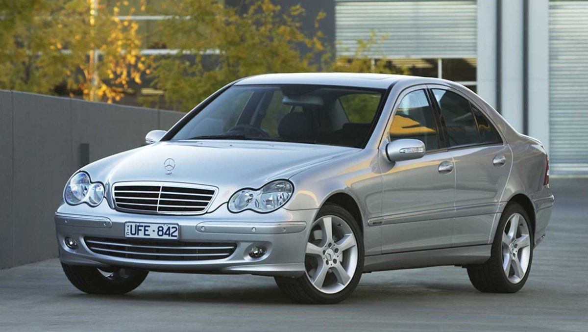 Mercedes Benz c200