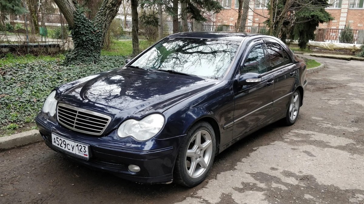 Мерседес w203 2.0