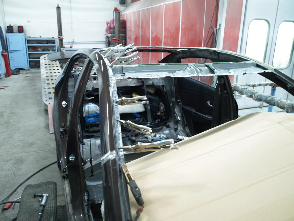 Сварка стойки крыши авто