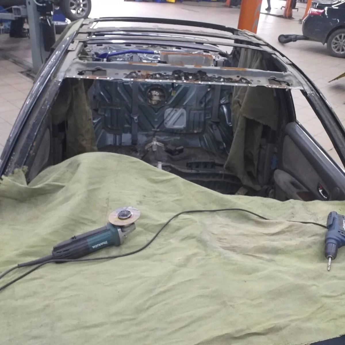 Люк Камри 30