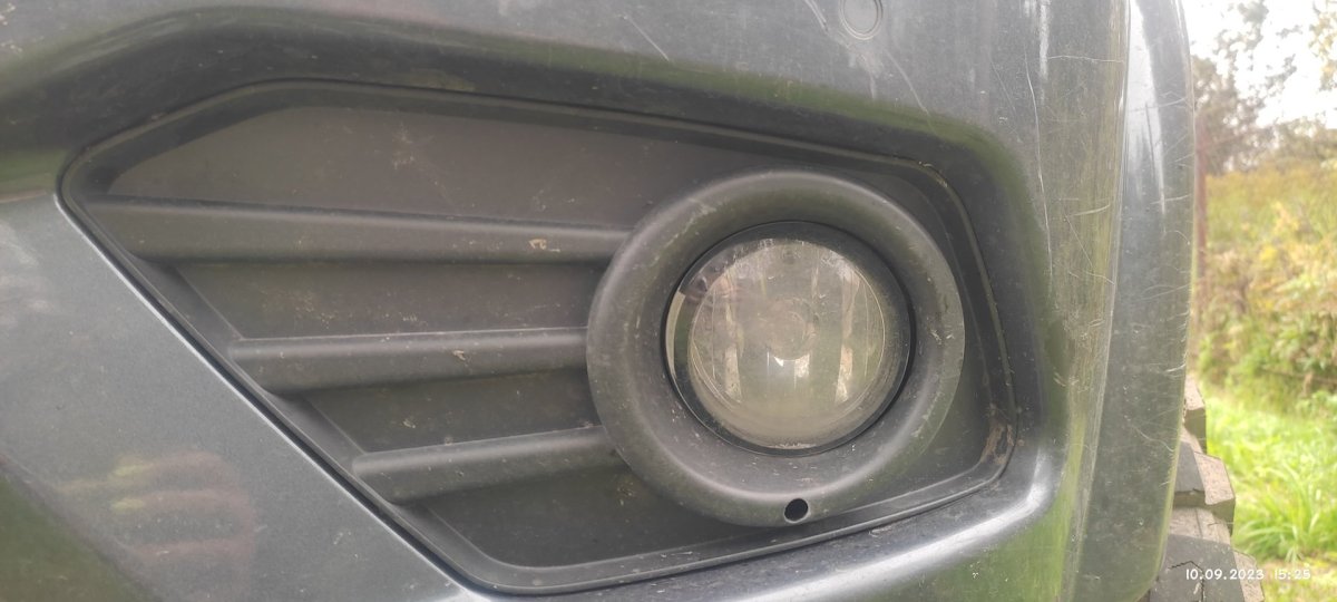 Стекло ПТФ УАЗ Патриот 2012