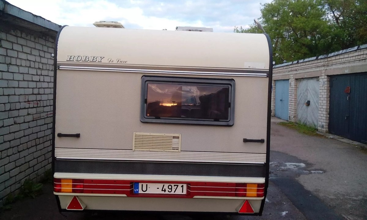 Прицеп автодом Hobby 400