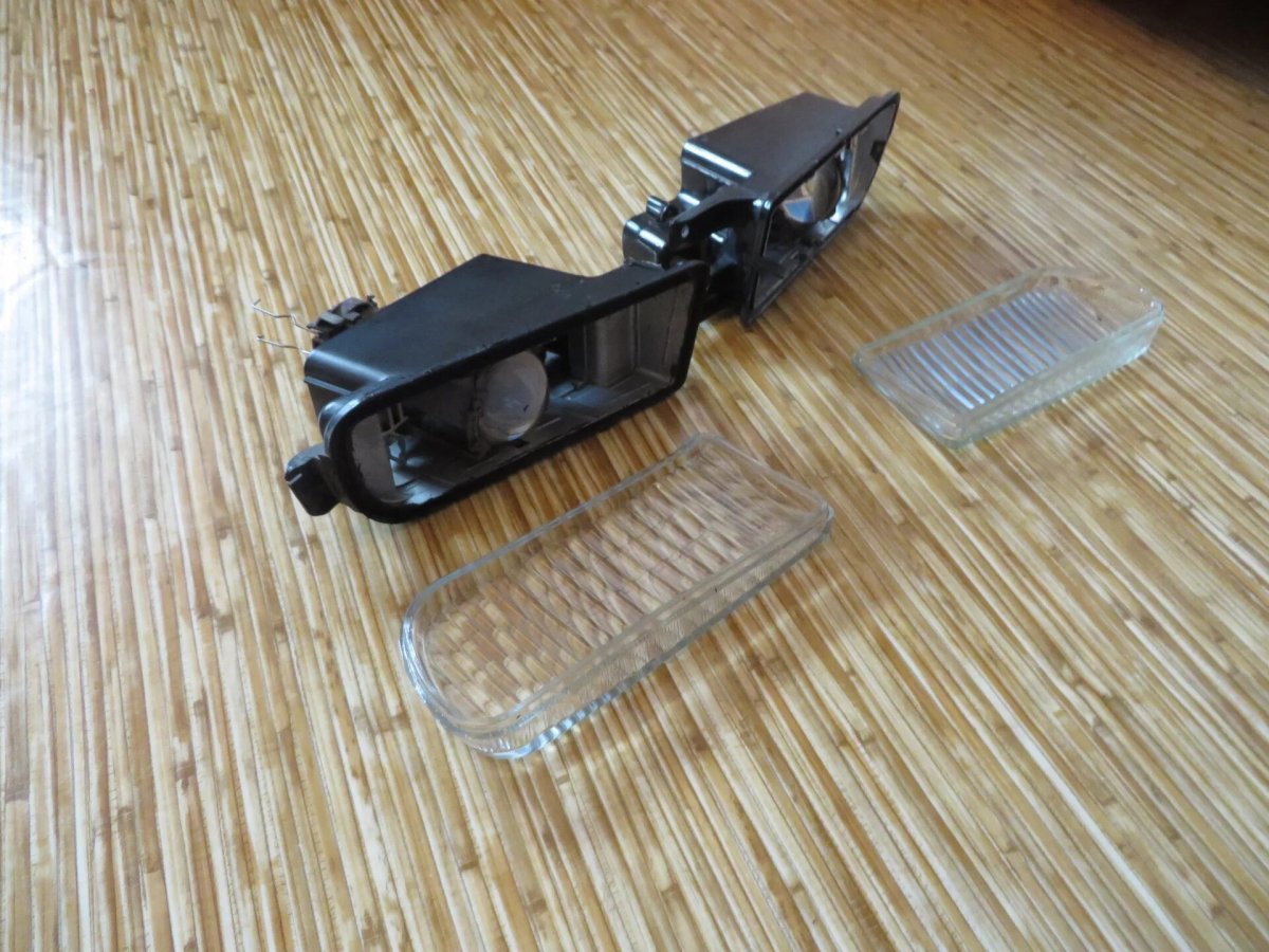 Светодиодные противотуманки Ауди 100 с4