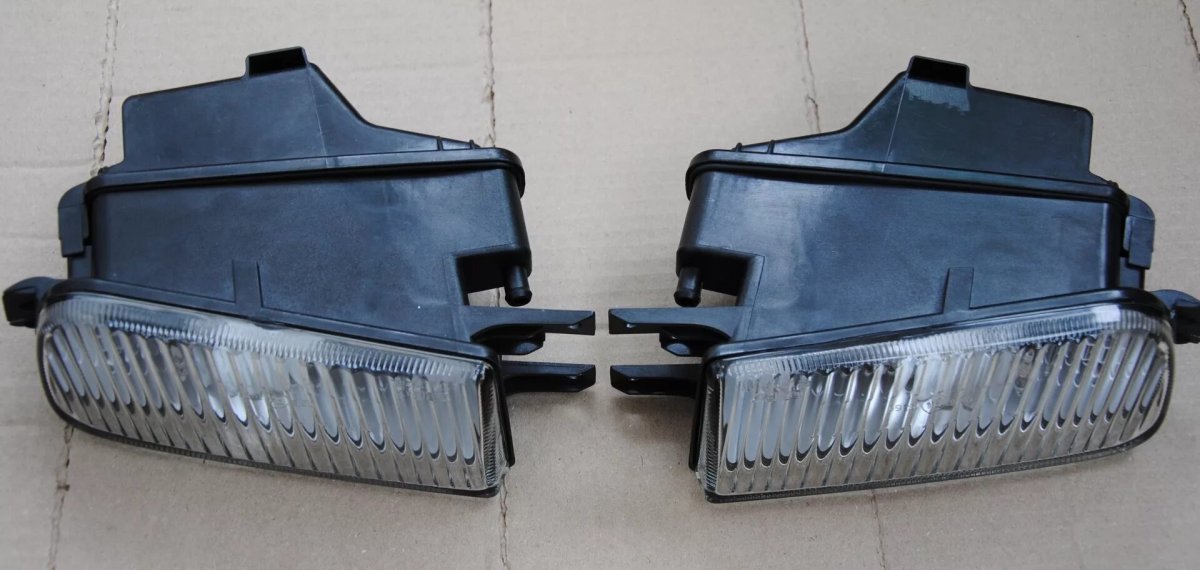 Противотуманные фары Ауди 100 с3