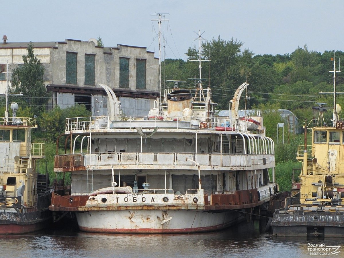 Теплоход Тобол Тюмень