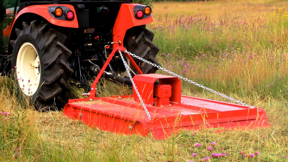 Цеповая косилка для минитрактора Уралец