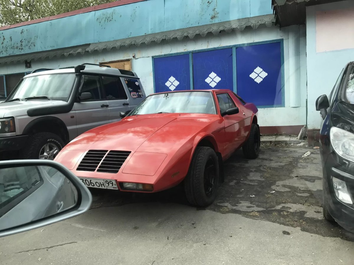 Спорткар Юна