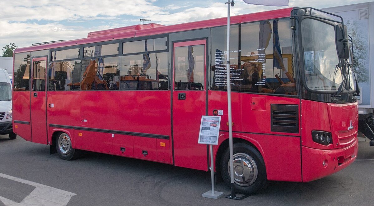 Автобус МАЗ 257