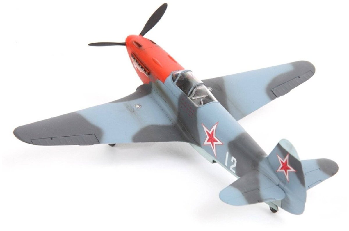 Сборная модель zvezda 4814п Советский истребитель як-3 1:48