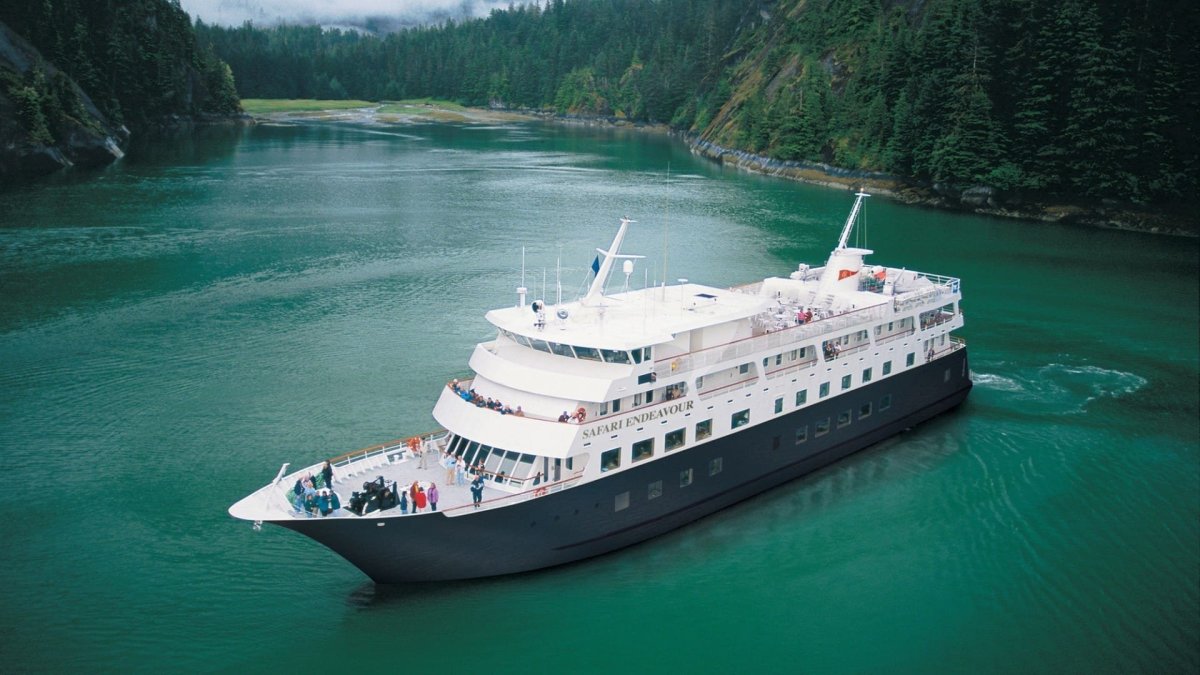 Теплоход Эмеральд