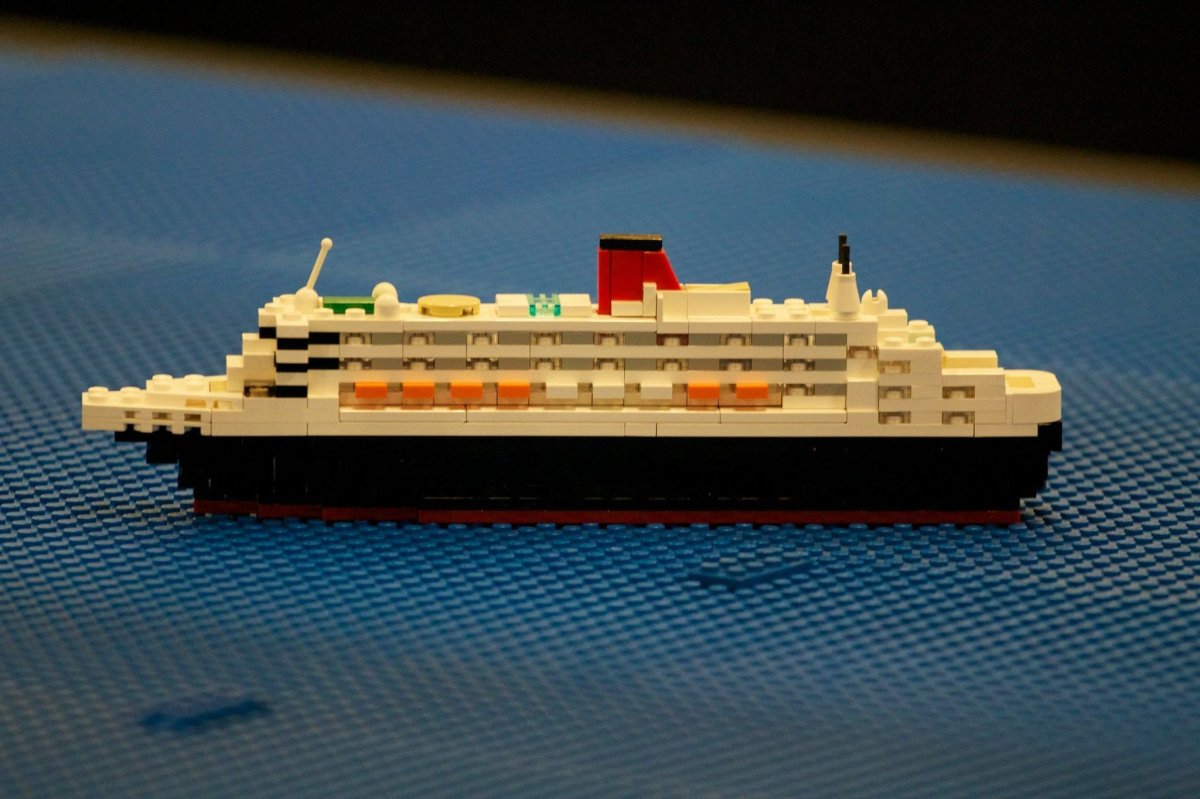 LEGO Cruise ship Mini
