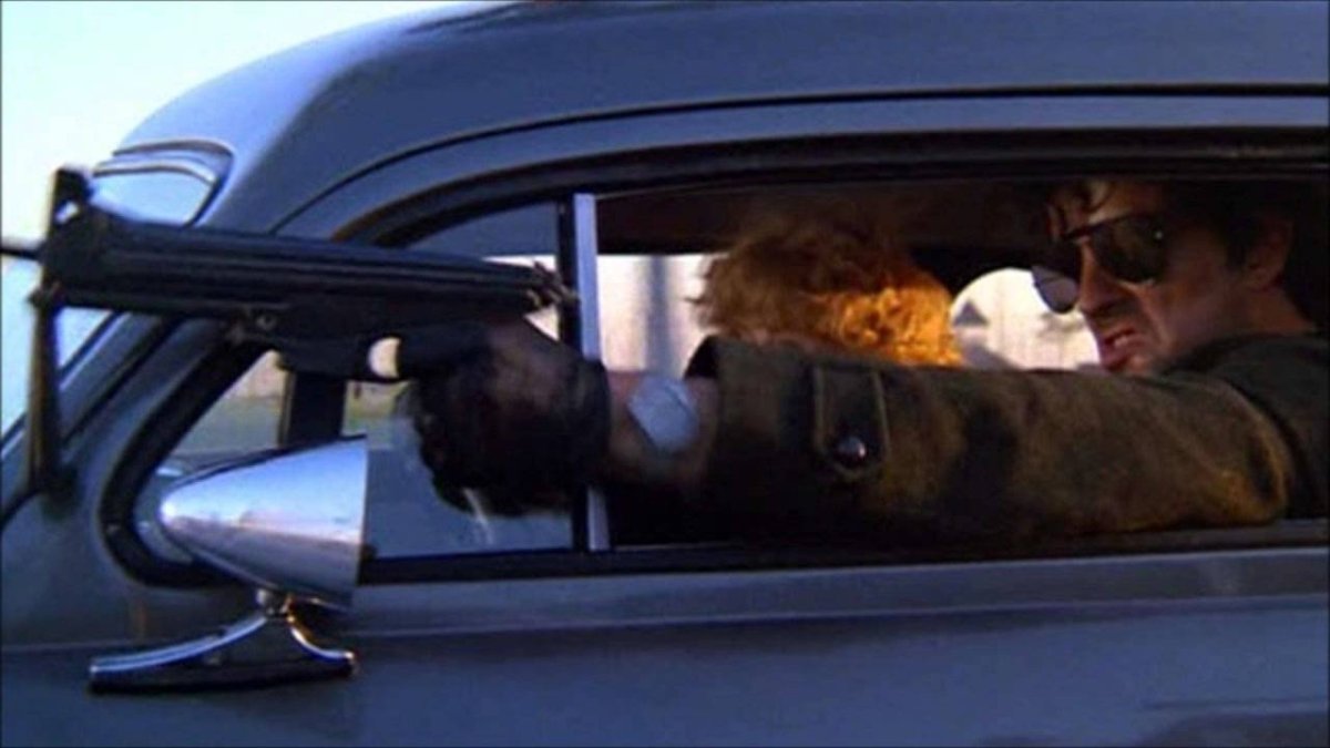 Фильм Кобра со Сталлоне